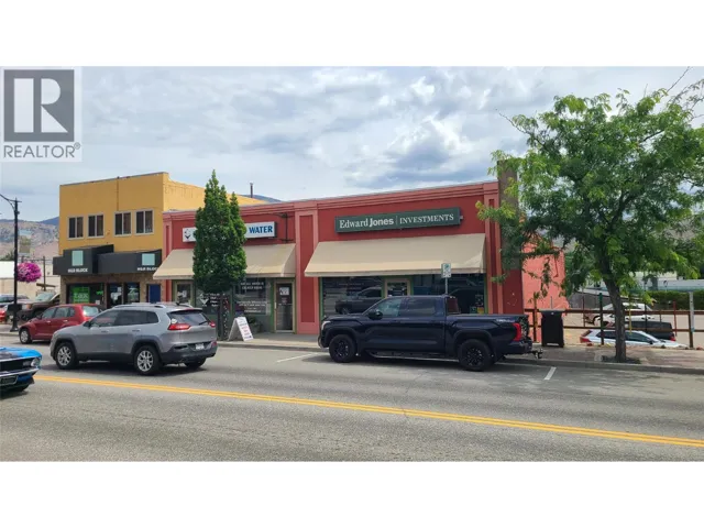 6239 MAIN Street, Oliver, British Columbia V0H1T0