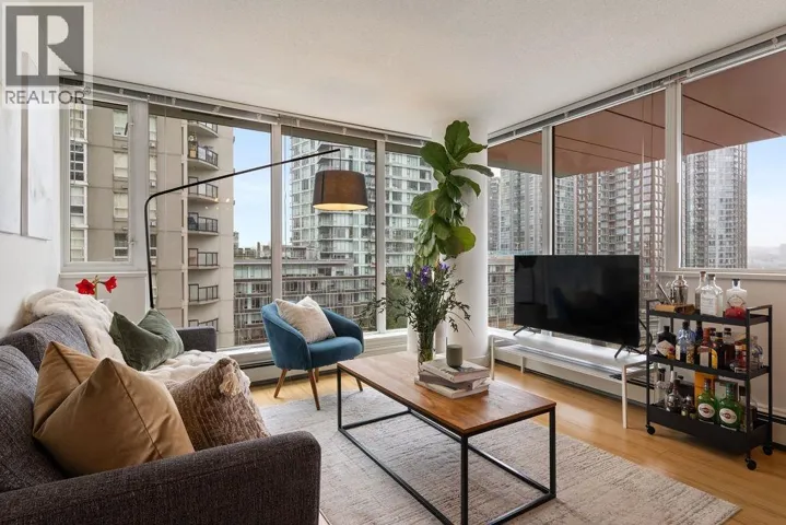 609 1325 ROLSTON STREET, Vancouver, British Columbia V6B0M2