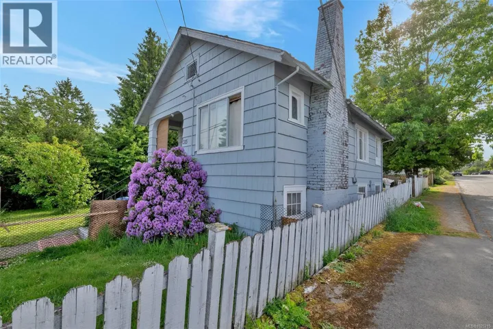 315 Holly Ave, Nanaimo, British Columbia V9S3M3