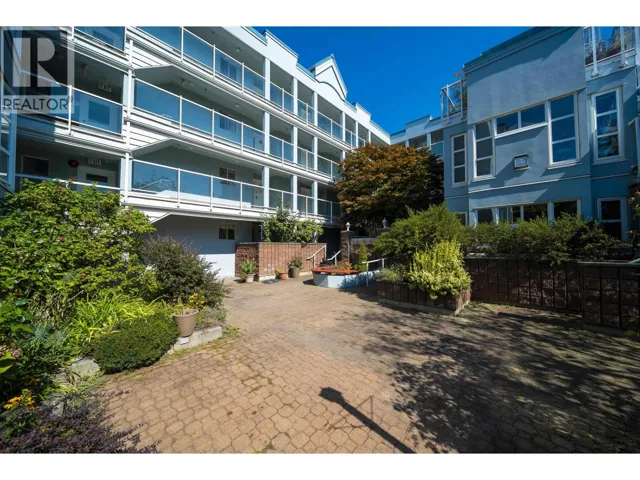 302 8728 SW MARINE DRIVE, Vancouver, British Columbia V6P6A4