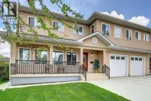 23 Cheltenham Road NW, Calgary, Alberta T2L0M4