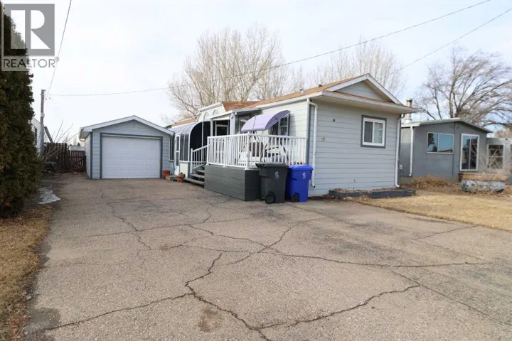 317 4 st, Bow Island, Alberta T0K0G0