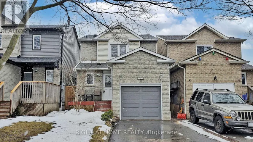 105 GREENFIELD CRESCENT, Whitby (Blue Grass Meadows), Ontario L1N7G2