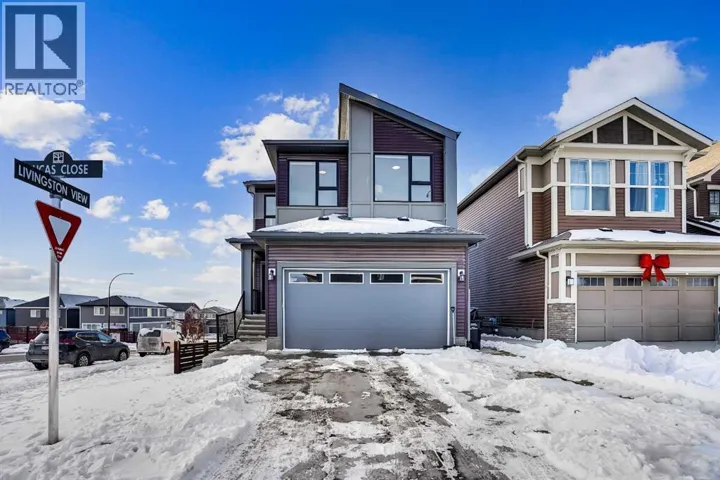 210 Lucas Close NW, Calgary, Alberta T3P1Z4