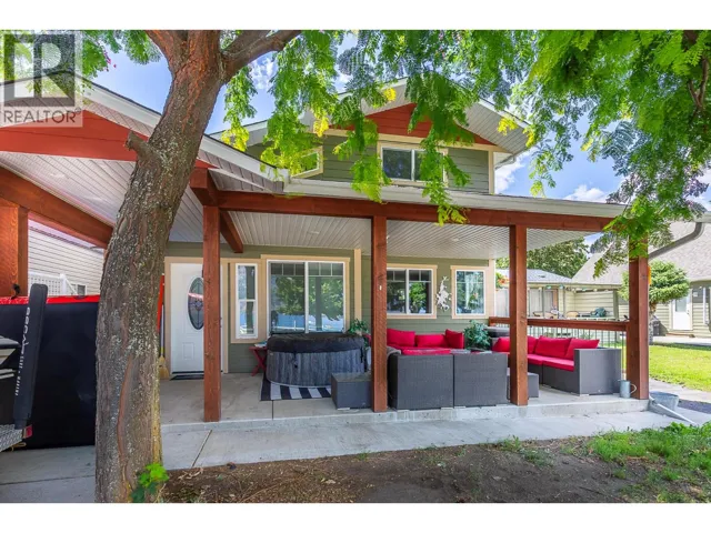 42 Lakeshore Drive, Vernon, British Columbia V1H2A1