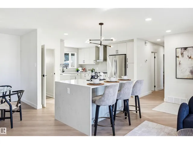 14503 80 AV NW, Edmonton, Alberta T5R3K5