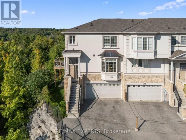 134 ROLLING HILLS LANE, Caledon (Bolton West), Ontario L7E4E1