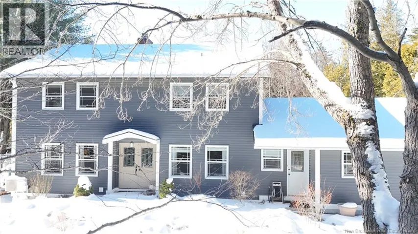 2 Henderson Park Road, Rothesay, New Brunswick E2E5M1