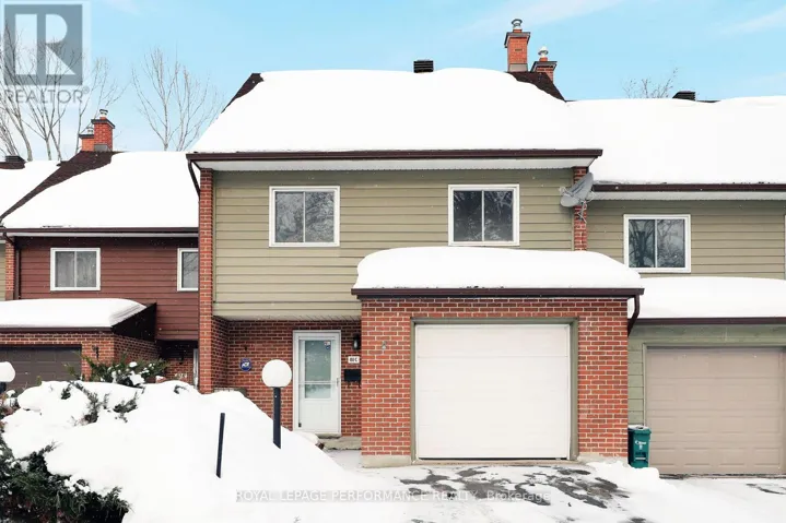 81 C GLEN PARK DRIVE, Ottawa, Ontario K1B3Z1