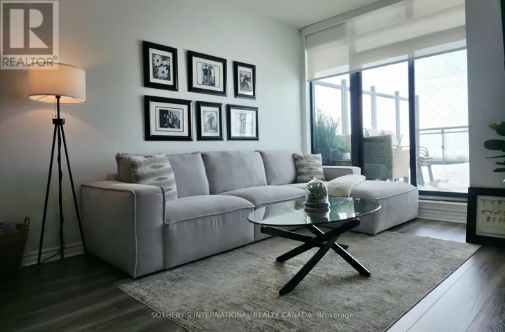 206 - 2522 KEELE STREET, Toronto (Maple Leaf), Ontario M6L2N8