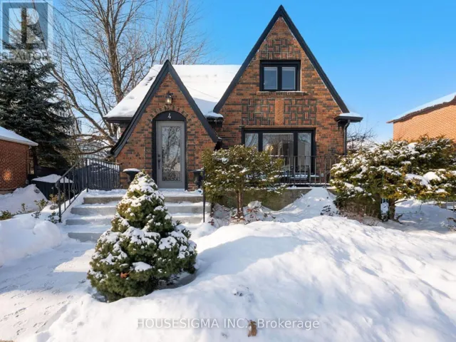 4 PARKER AVENUE, Toronto (Stonegate-Queensway), Ontario M8Z4L5