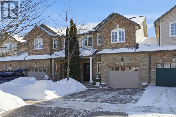 16 OLIVIA PLACE, Hamilton (Meadowlands), Ontario L9K1R3