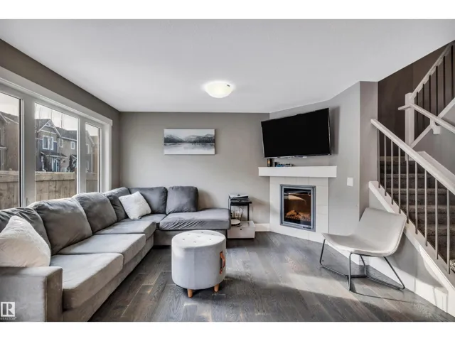 615 40 AV NW NW, Edmonton, Alberta T6T0T5