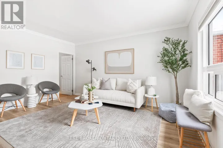 680 MORTIMER AVENUE, Toronto (Danforth Village-East York), Ontario M4C2K2