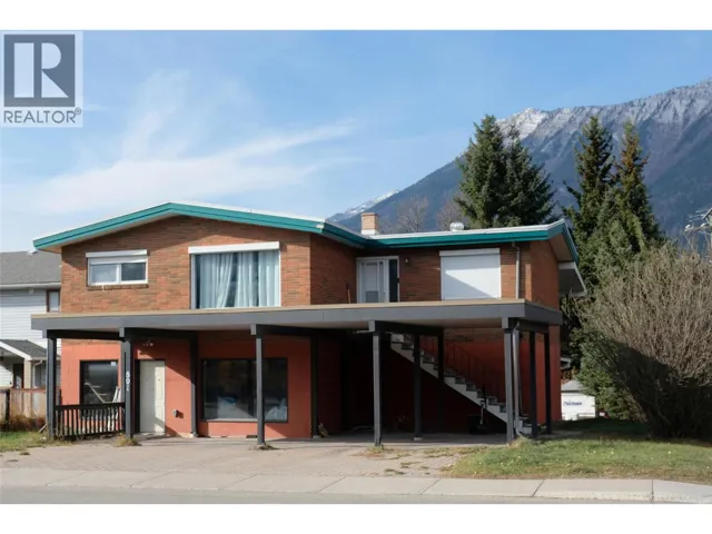 891 2ND Avenue, Fernie, British Columbia V0B1M0