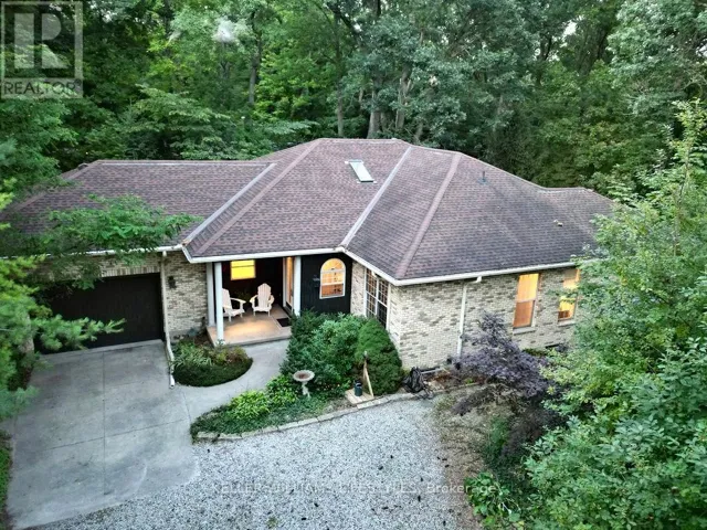 10240 WOODPARK COURT, Lambton Shores (Grand Bend), Ontario N0M1T0
