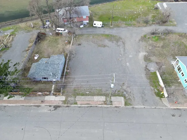 180 FRASER STREET, Lytton, Boston Bar / Lytton, British Columbia V0K1Z0