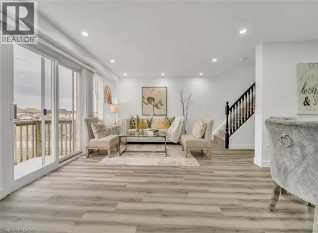 239 RED CLOVER Court, Kitchener, Ontario N2E4J5