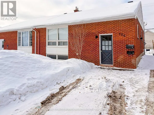 B - 726 CUMMINGS AVENUE, Ottawa, Ontario K1K2L1