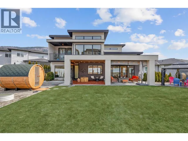 2759 Canyon Crest Drive, West Kelowna, British Columbia V4T0E3