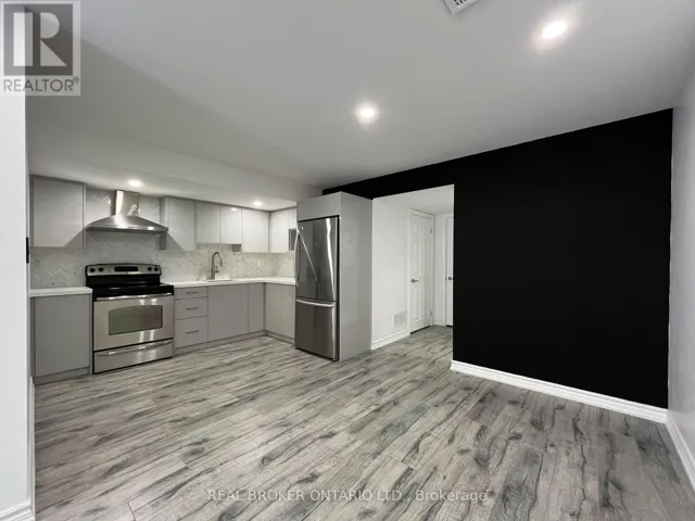 BSMT - 7 ROBERT GREEN CRESCENT, Vaughan (Patterson), Ontario L6A0V6