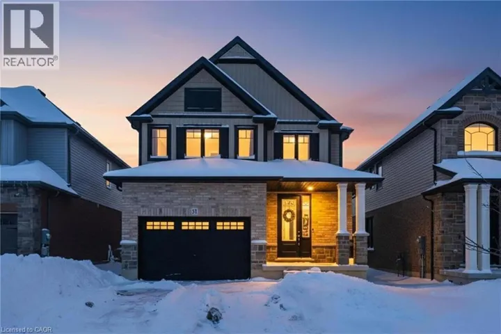 31 MIRANDA Path, Elmira, Ontario N3B2C6