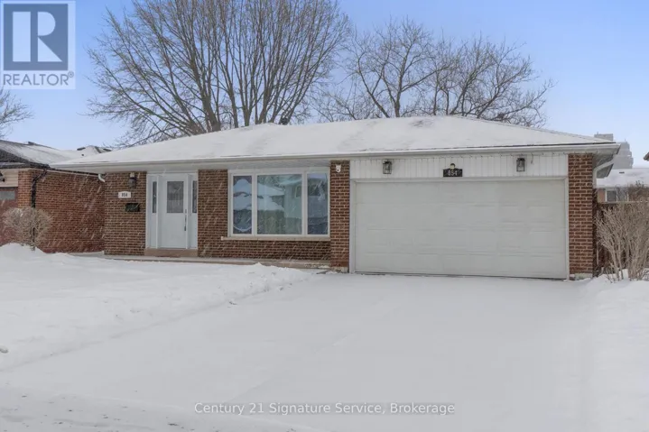 854 FORESTWOOD DRIVE, Mississauga (Erindale), Ontario L5C1G8