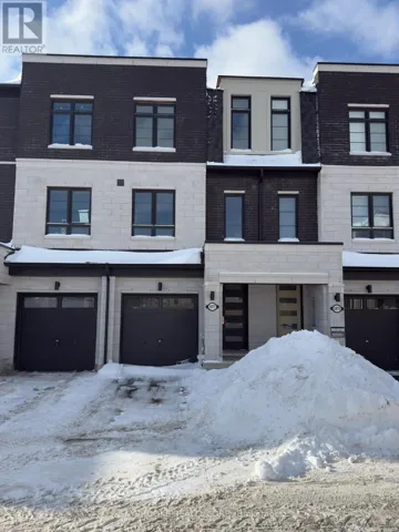 5977 SAIGON STREET, Mississauga (East Credit), Ontario L5V0E9