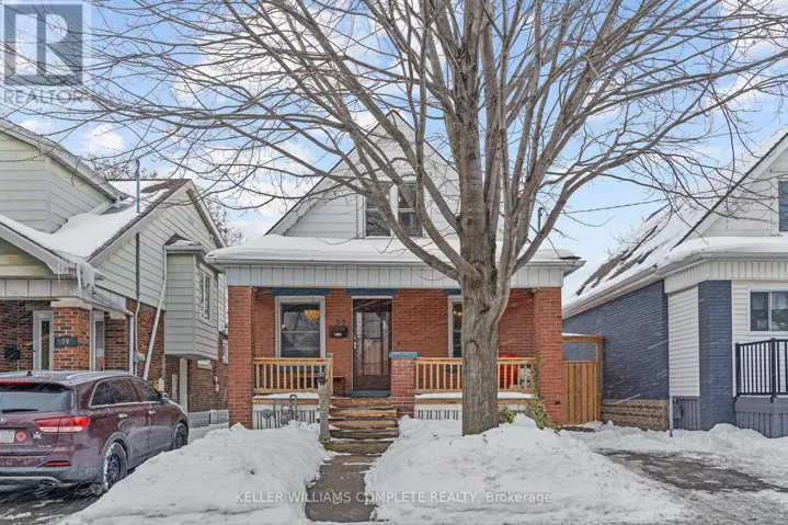 22 COPE STREET, Hamilton (Homeside), Ontario L8H5A9