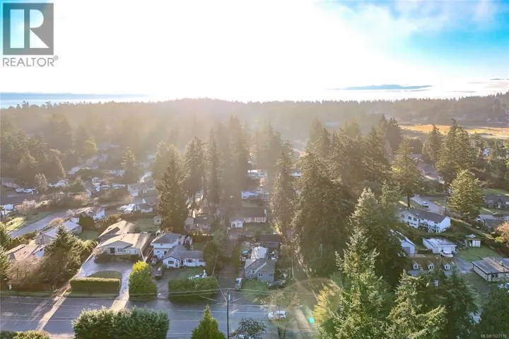 A 2317 Sooke Rd, Colwood, British Columbia V9B1X5