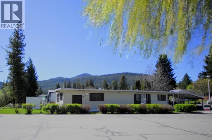 1361 30 Street SE Unit# 1, Salmon Arm, British Columbia V1E2N4