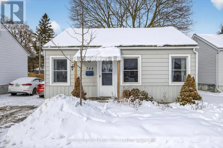 744 BROWN STREET, Peterborough (Otonabee Ward 1), Ontario K9J4K8