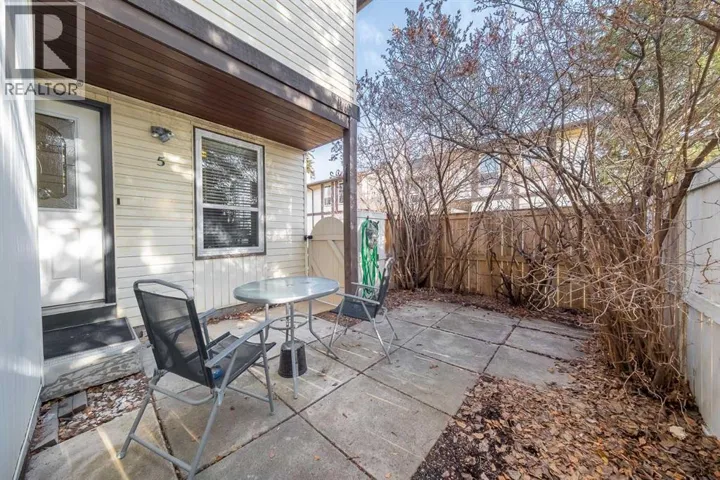 3200 60 Street NE, Calgary, Alberta T1Y4K8