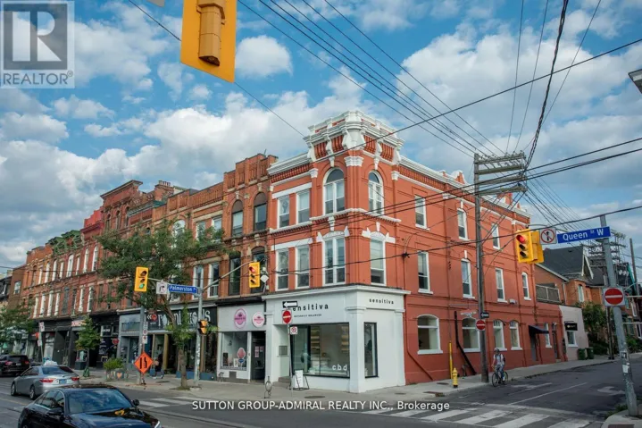 2ND FLR - 652 QUEEN STREET W, Toronto (Trinity-Bellwoods), Ontario M6J1E5