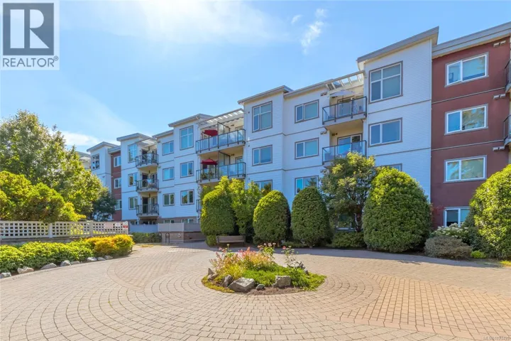 205 4394 West Saanich Rd, Saanich, British Columbia V8Z0B5