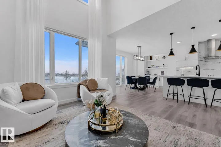 21024 128 AV NW, Edmonton, Alberta T5V1C0