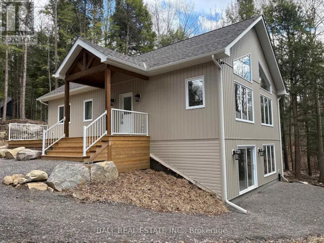 180 LAKEVIEW STREET, Dysart et al (Dysart), Ontario K0M1S0