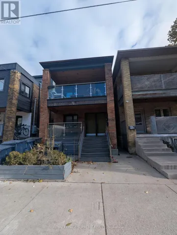 LOWER - 2132 DUNDAS STREET, Toronto (Roncesvalles), Ontario M6R1X2