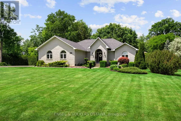 1591 STEPHANIE ANNE DRIVE, Ottawa, Ontario K4P1M8
