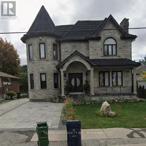 BSMT - 119 PLAYFAIR AVENUE, Toronto (Yorkdale-Glen Park), Ontario M6B2R4