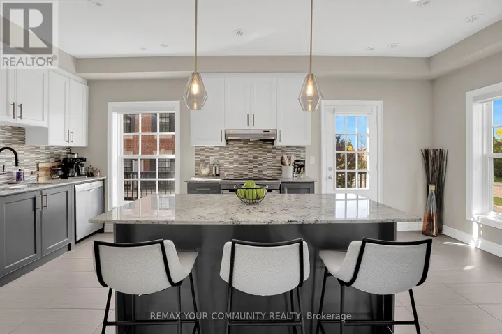 8 - 10060 KEELE STREET, Vaughan (Maple), Ontario L6A4V6