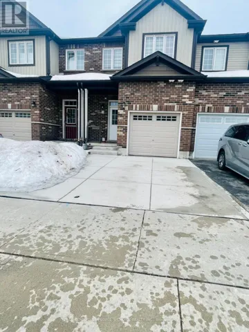 58 RENFREW STREET, Kitchener, Ontario N2R1W6