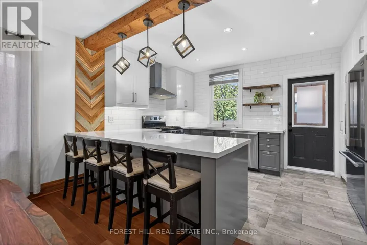 151 DAWES ROAD, Toronto (Crescent Town), Ontario M4C5C1