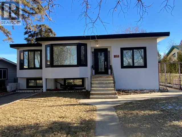 564 5 Street W, Brooks, Alberta T1R0B3
