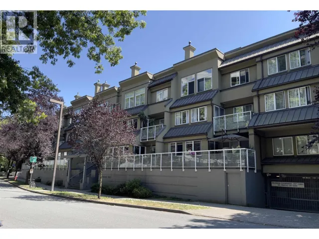 203 650 MOBERLY ROAD, Vancouver, British Columbia V5Z4J1