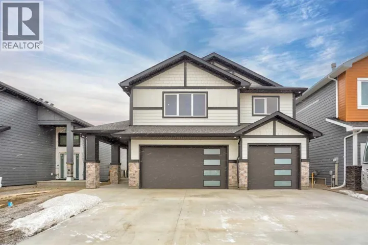 4517 40 Avenue S, Lethbridge, Alberta T1K8G2