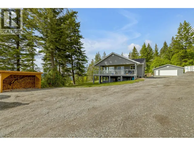 6011 Oyama Lake Road, Lake Country, British Columbia V4V2C9