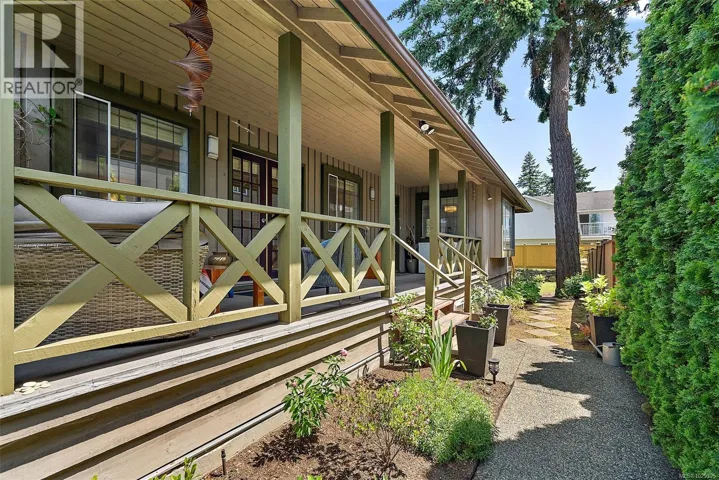 110 Jedburgh Pl, View Royal, British Columbia V9B6N7