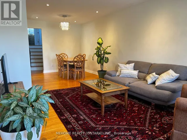 UPPER - 126 EDMONTON DRIVE, Toronto (Pleasant View), Ontario M2J3X1