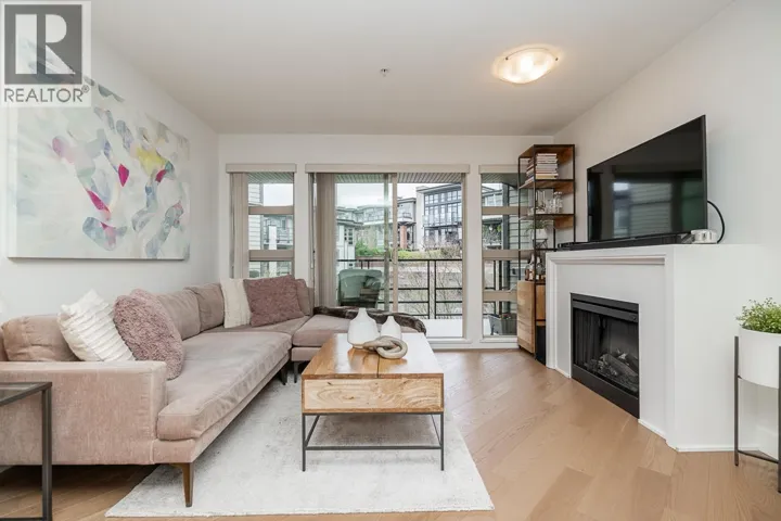 326 738 E 29TH AVENUE, Vancouver, British Columbia V5V0B6